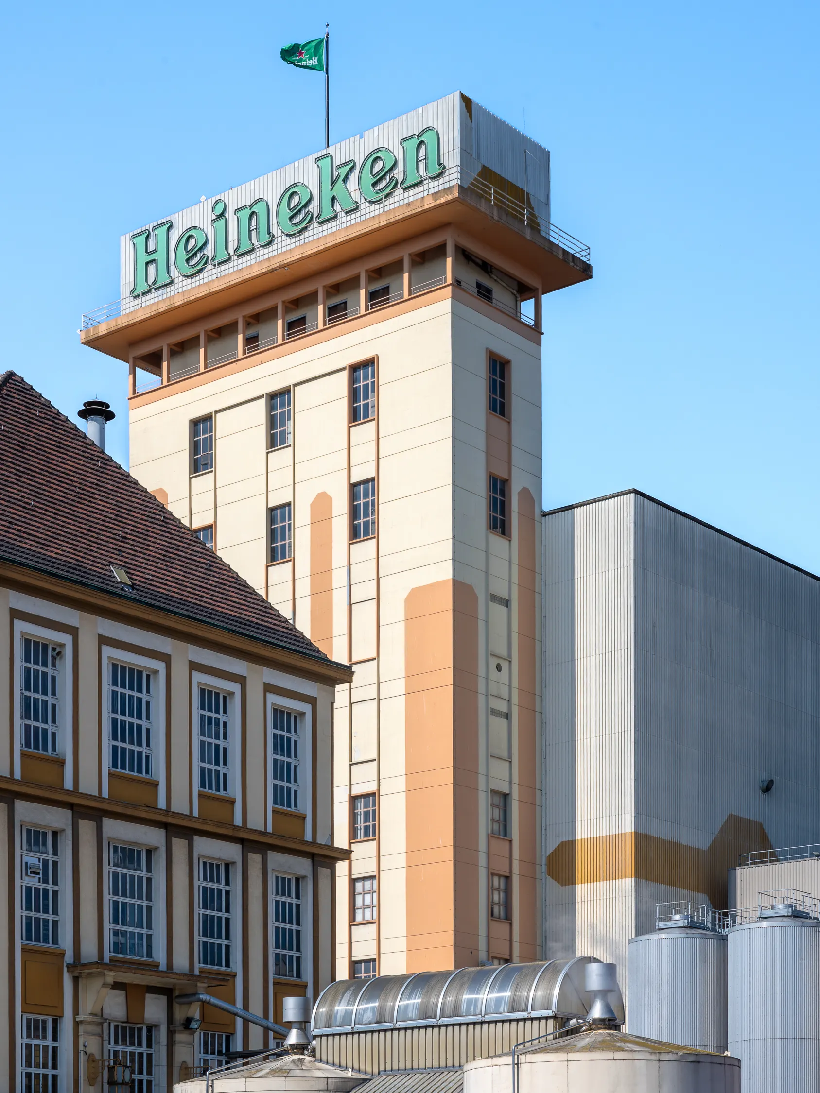 Reportage photo pour mettre en valeur le patrimoine architectural de la ville de Schiltigheim photographie d'architecture prise par Cyril Bécard