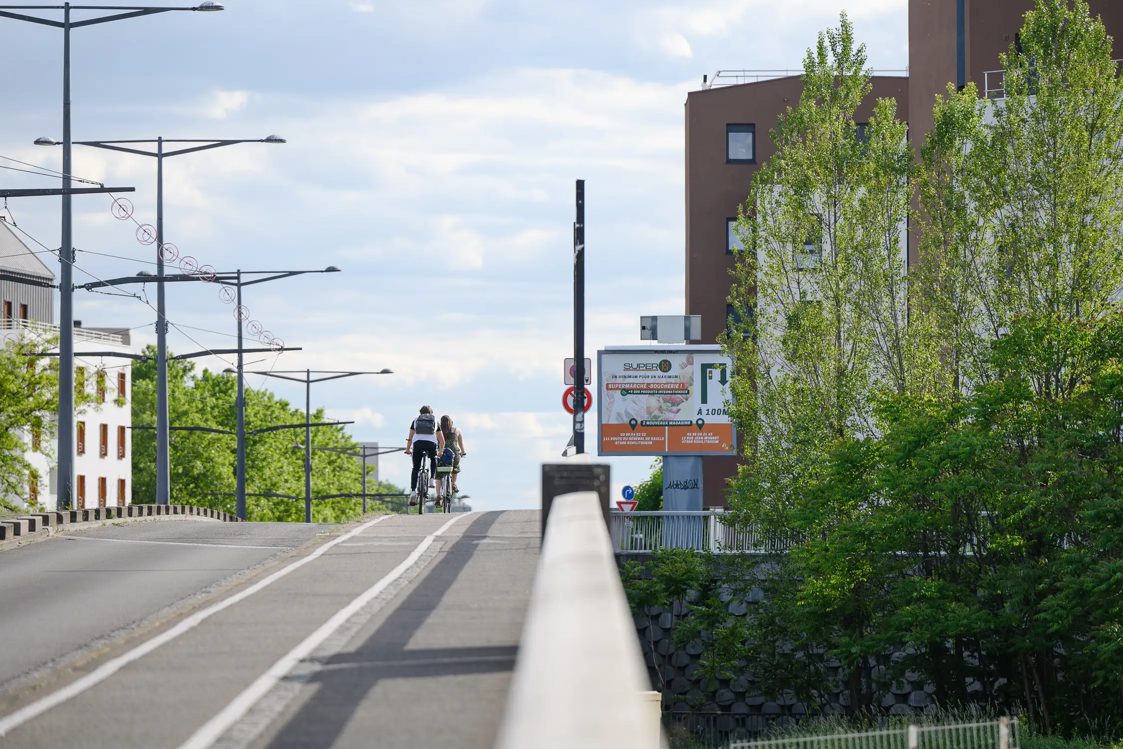 Reportage photo intitulé l'humain dans la ville pour la ville de Schiltigheim l'humain dans la ville photographie de communication prise par Cyril Bécard