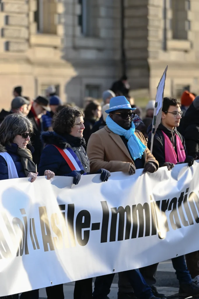 photographie manifestation loi immigration Jeanne Barseghian Strasbourg
