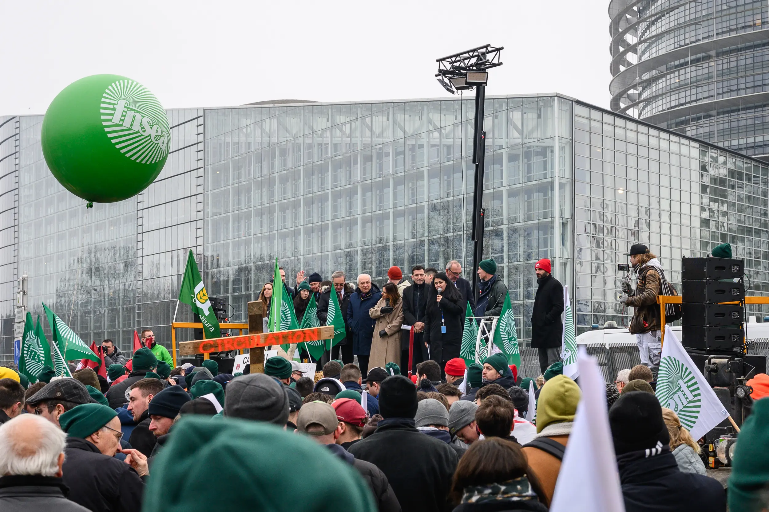 Mobilisation des agriculteurs contre le Mercosur à Strasbourg en 2026, photographie évènement prise par Cyril BECARD