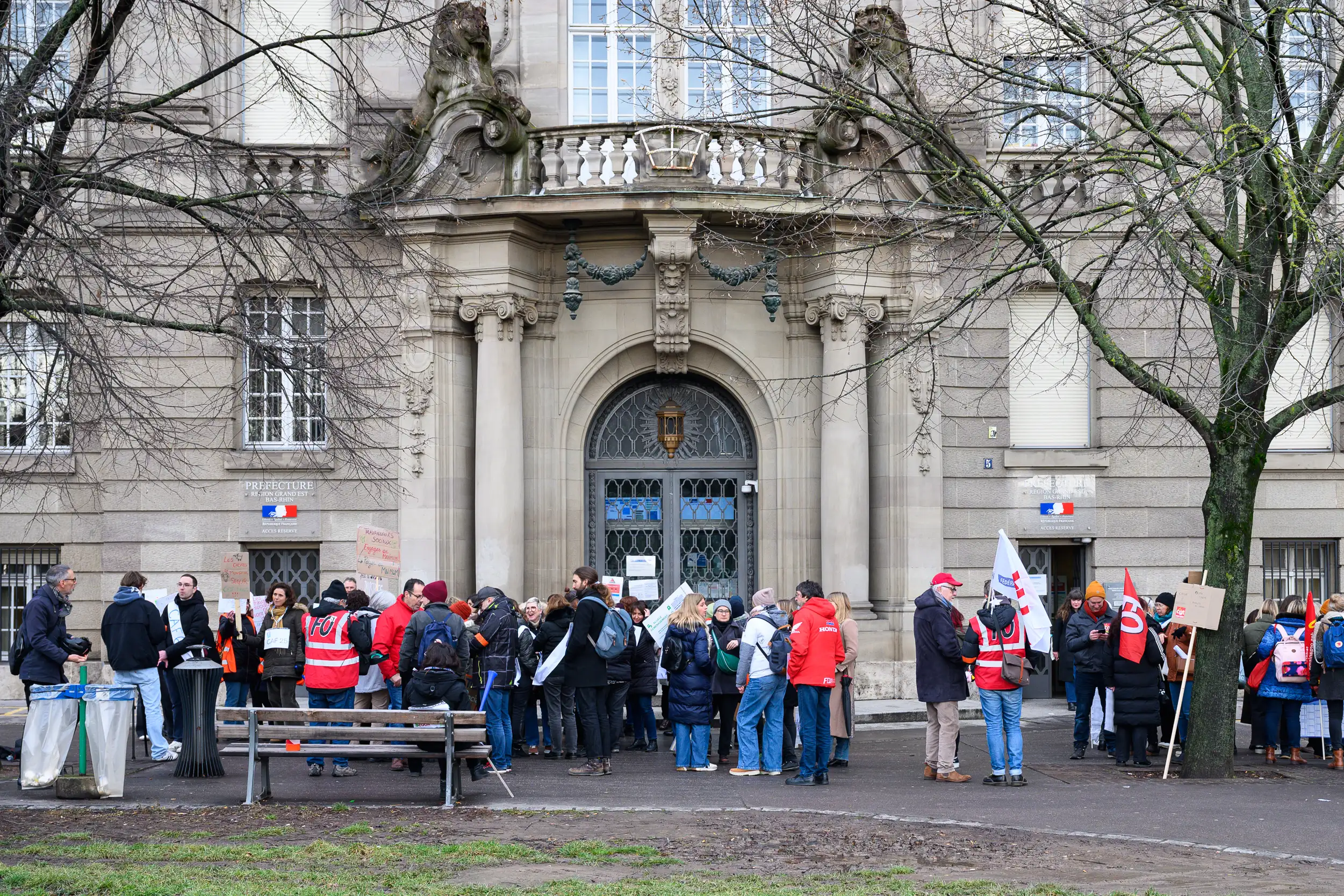Mobilisation des travailleurs sociaux oubliés de la prime Ségur à Strasbourg en 2026, photographie évènement prise par Cyril BECARD