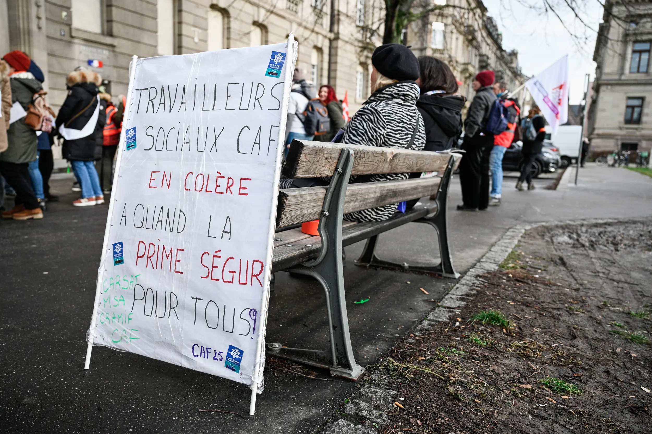 Mobilisation des travailleurs sociaux oubliés de la prime Ségur à Strasbourg en 2026, photographie évènement prise par Cyril BECARD